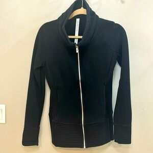 Women’s Lululemon Scuba Zip Up